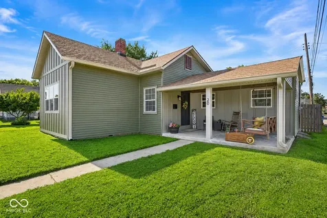 20 W Locust Street Shelbyville IN 46176