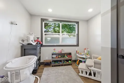 20 W Locust Street Shelbyville IN 46176