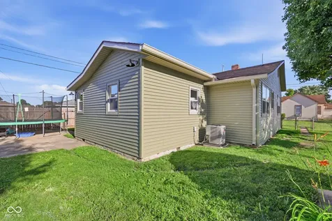 20 W Locust Street Shelbyville IN 46176