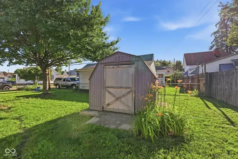 20 W Locust Street Shelbyville IN 46176