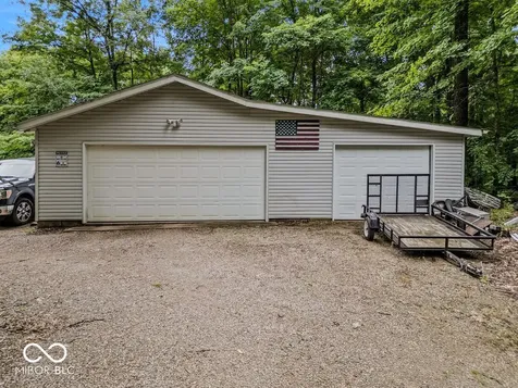 13333 Bellsville Pike Columbus IN 47201