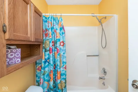 7551 Pennycroft Drive Indianapolis IN 46236