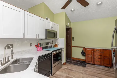 7551 Pennycroft Drive Indianapolis IN 46236