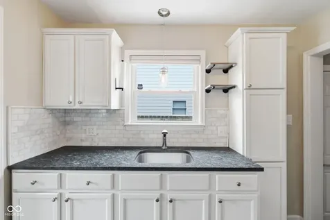 4306 Winthrop Avenue Indianapolis IN 46205