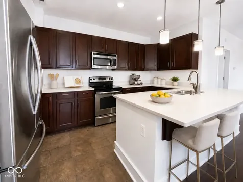 802 N Meridian Street Indianapolis IN 46204