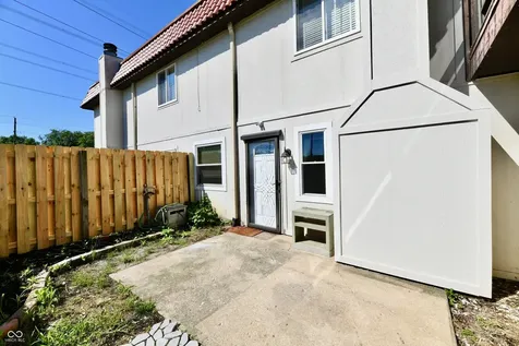 2805 Punto Alto Circle Indianapolis IN 46227