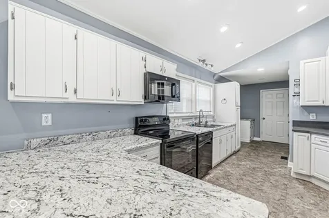8155 N Richardt Avenue Indianapolis IN 46256
