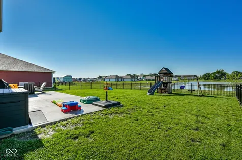 1435 Fleming Drive Greenfield IN 46140