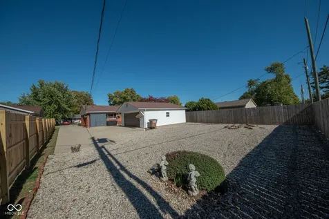 2855 12th Street Columbus IN 47201
