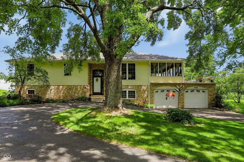3305 Virginia Street Columbus IN 47203