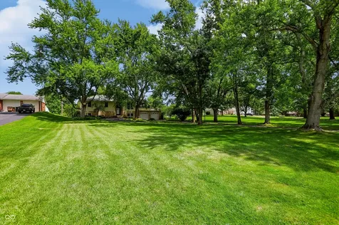 3305 Virginia Street Columbus IN 47203