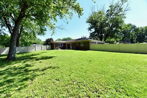 4642 N Eden Court Indianapolis IN 46254