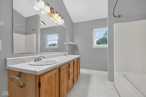 13831 Naples Drive Fishers IN 46038