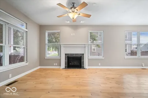 2328 N Park Avenue Indianapolis IN 46205