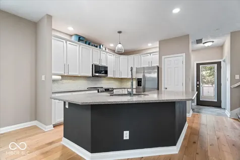2328 N Park Avenue Indianapolis IN 46205