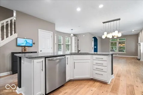 2328 N Park Avenue Indianapolis IN 46205