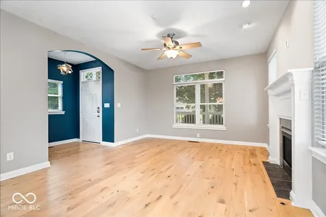 2328 N Park Avenue Indianapolis IN 46205