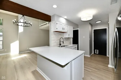 4608 Stansbury Lane Indianapolis IN 46254
