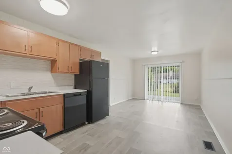 3857 Chateau Drive Indianapolis IN 46226