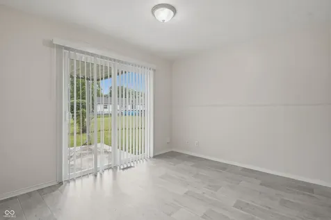 3857 Chateau Drive Indianapolis IN 46226