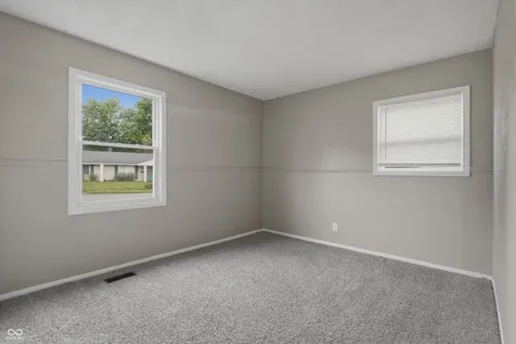 3857 Chateau Drive Indianapolis IN 46226