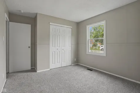 3857 Chateau Drive Indianapolis IN 46226