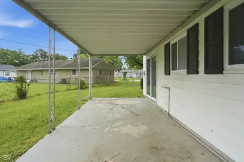 3857 Chateau Drive Indianapolis IN 46226