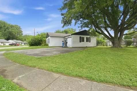 3857 Chateau Drive Indianapolis IN 46226