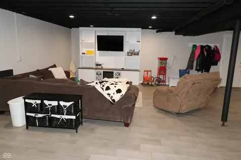 1287 Lovers Road Batesville IN 47006