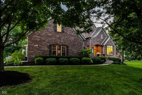 4214 Riverbirch Run Zionsville IN 46077