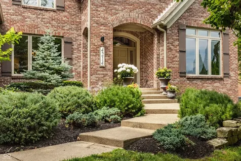 4214 Riverbirch Run Zionsville IN 46077