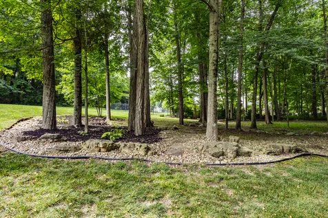 4214 Riverbirch Run Zionsville IN 46077