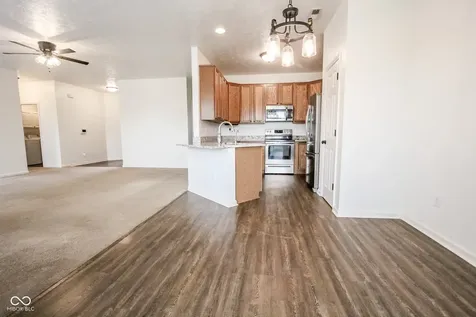 10502 Mallard Glen Court Indianapolis IN 46239