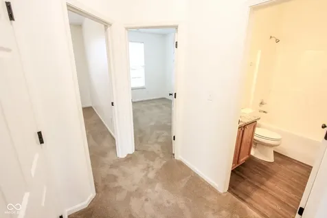 10502 Mallard Glen Court Indianapolis IN 46239