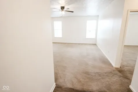 10502 Mallard Glen Court Indianapolis IN 46239