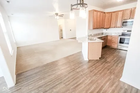 10502 Mallard Glen Court Indianapolis IN 46239