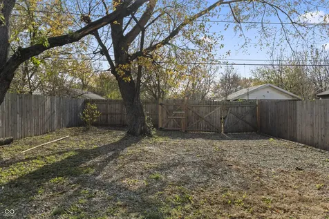 1635 Cruft Street Indianapolis IN 46203
