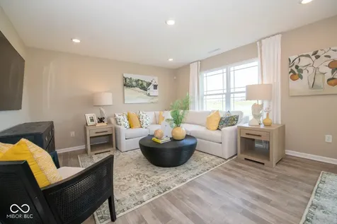 1590 Albatross Street Danville IN 46122