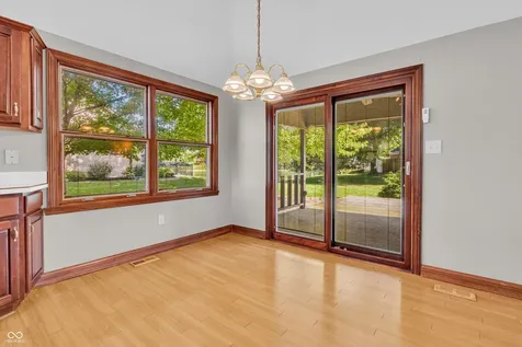 356 Southcreek Drive S Indianapolis IN 46217