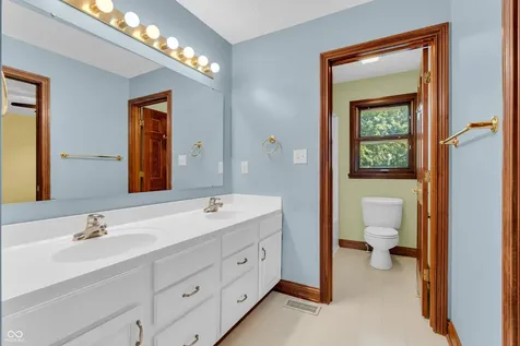 356 Southcreek Drive S Indianapolis IN 46217