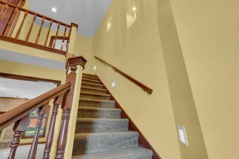 356 Southcreek Drive S Indianapolis IN 46217