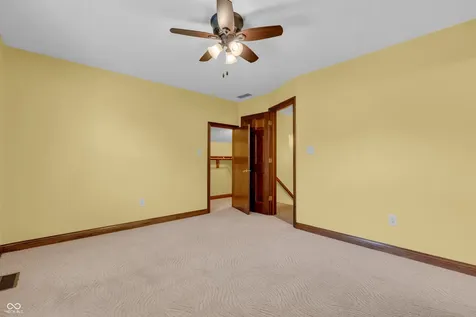 356 Southcreek Drive S Indianapolis IN 46217