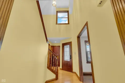 356 Southcreek Drive S Indianapolis IN 46217