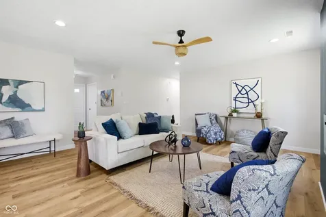 7267 Woodside Drive Avon IN 46123