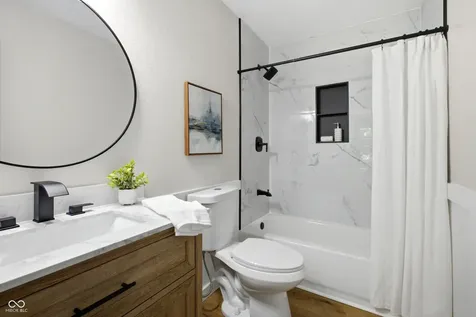 7267 Woodside Drive Avon IN 46123