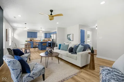 7267 Woodside Drive Avon IN 46123
