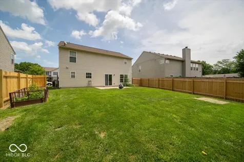 15427 Outside Trail Noblesville IN 46060