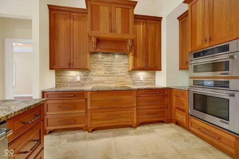 5913 Chartwell Drive Bargersville IN 46106