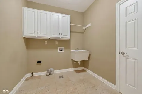 5913 Chartwell Drive Bargersville IN 46106