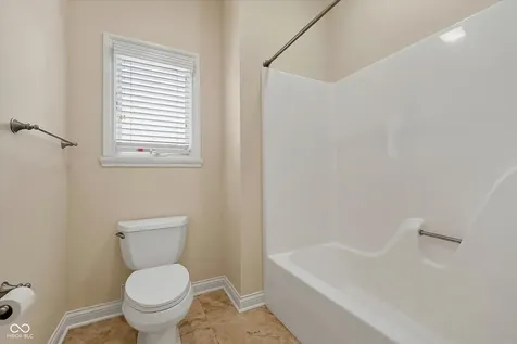 5913 Chartwell Drive Bargersville IN 46106